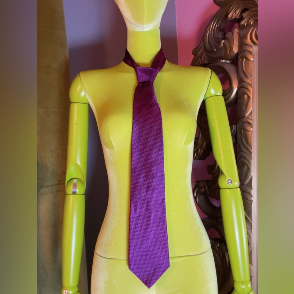 Paul Fredrick Magenta Zigzag Tie